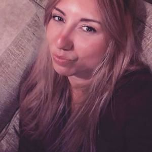 Meet your Posher, Mariana